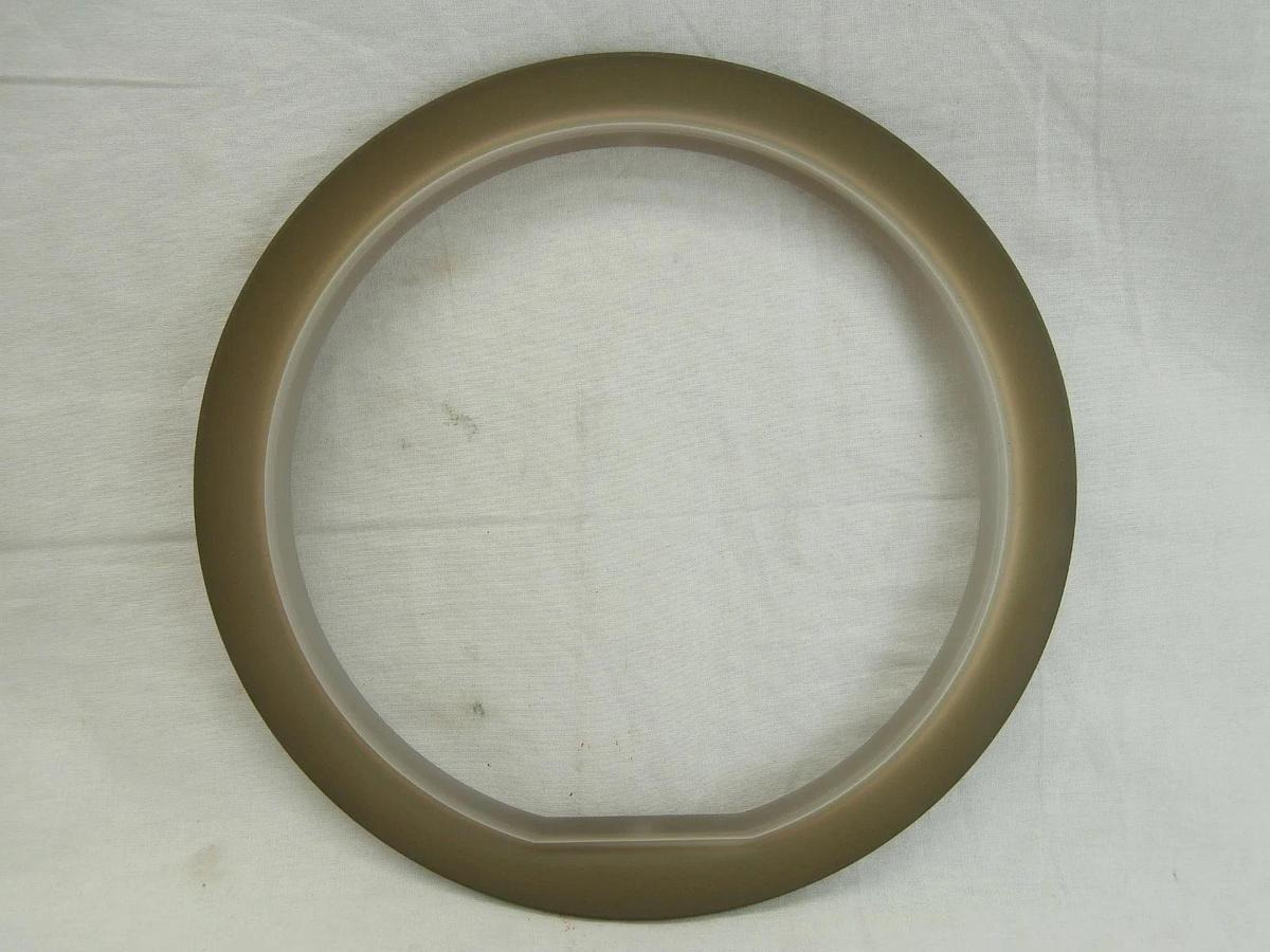 Used Ulvac Technologies EM2120-130-02A 8" Quartz Platen Ring ZX-1000 200mm Used