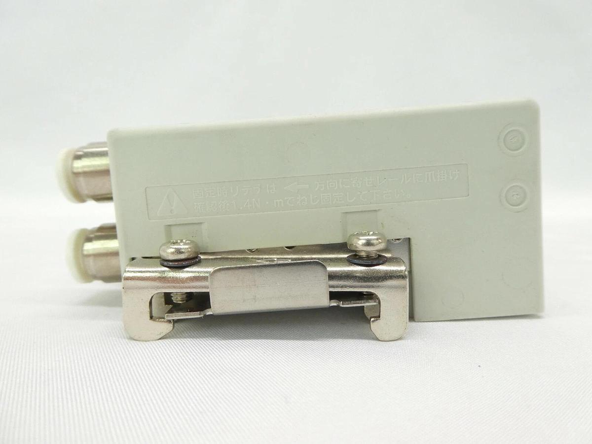 Used CKD N4E0 Series 9-Port Pneumatic Manifold N4E0-ER N4E0-EL N4E0-TM1B Lithius