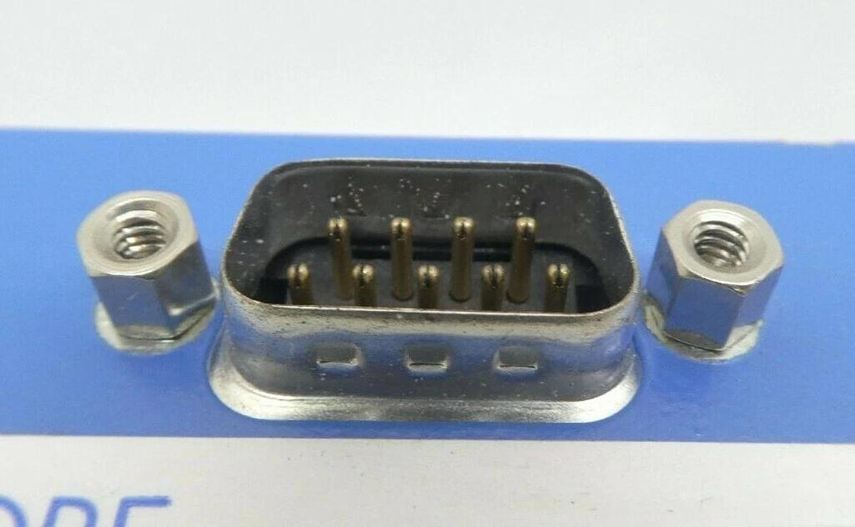Used Millipore FC-2979MEP5-WM Mass Flow Controller MFC 100 SCCM He Tylan 2979M Series