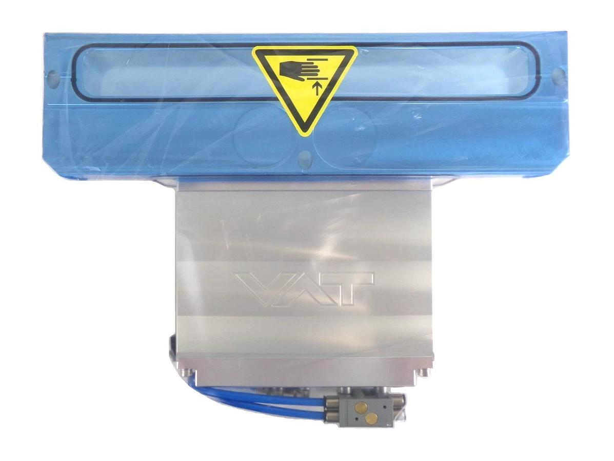 VAT 0340X-CA24-DAB1 300mm Pneumatic Chamber Slit Valve New Surplus