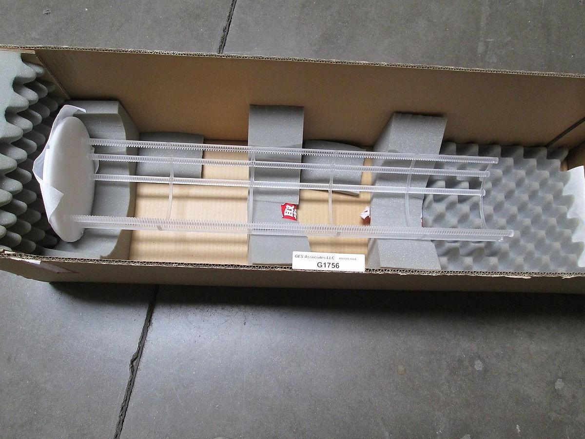 TOSHIBA CERAMICS / SVG TPSS-CU BOAT-E-V Boat