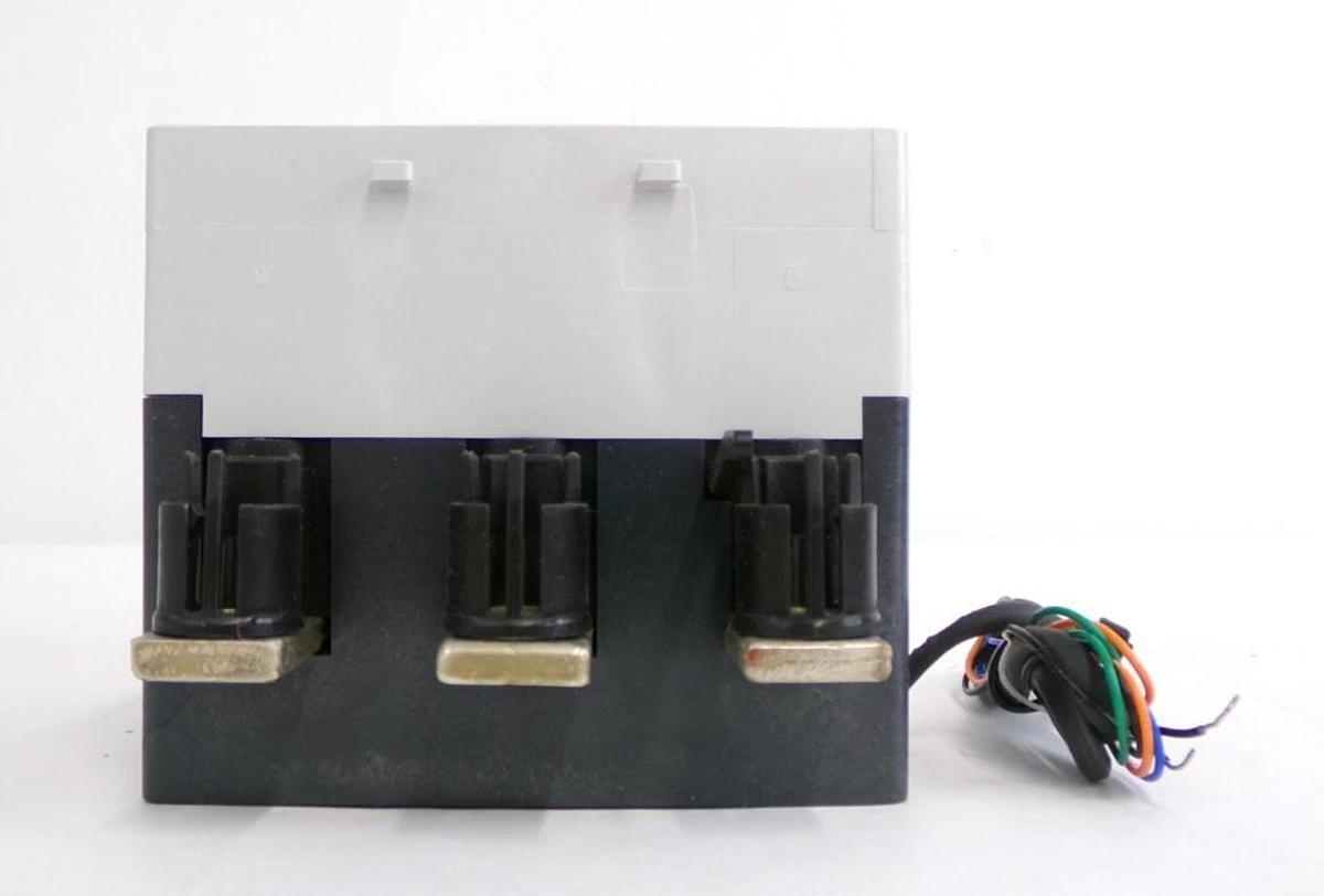 Eaton ELJBN3250W Ground Fault Protector Lot of 4 New