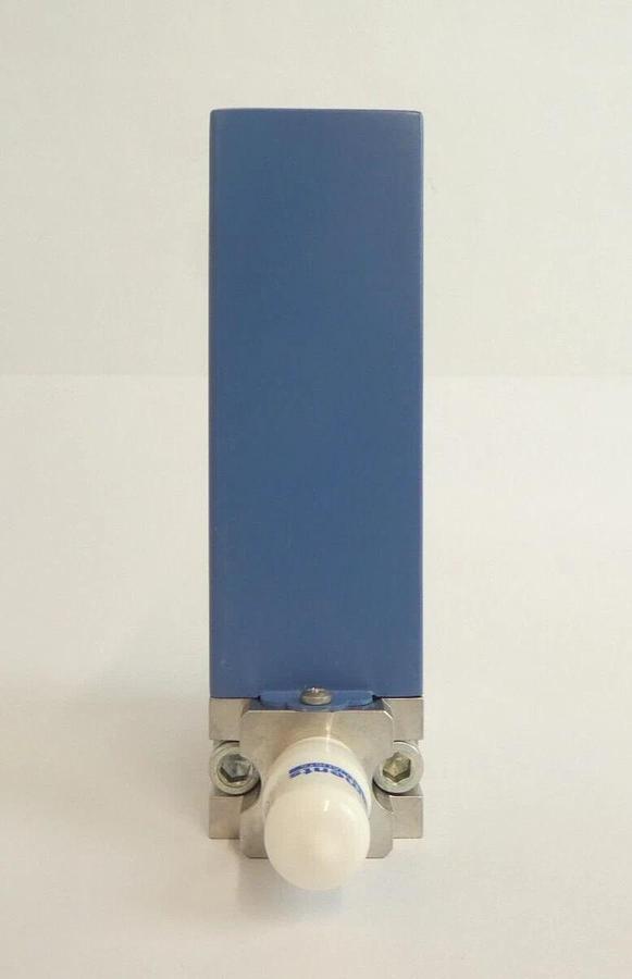 Refurbished Celerity UNIT UFC-8160 UFC-1661 Mass Flow Controller MFC Lot of 7 Refurbished
