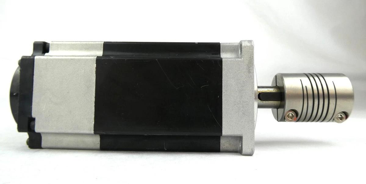 Used Sanyo Denki R2AA06040HCPBLM8 AC Servo Motor SANMOTION R Working Surplus