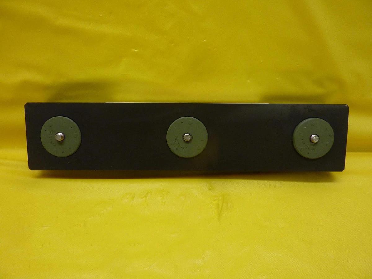 VAT 211962 Atmospheric Door Pressure Plate Kit N-7100-112 New Surplus