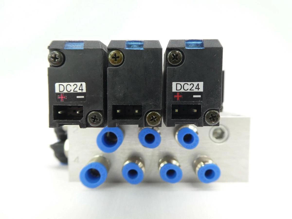 Used Festo 34336 7-Port Pneumatic Manifold PRMY-5-1/8-4 34305 MYH-5/3G-2,3-L-LED