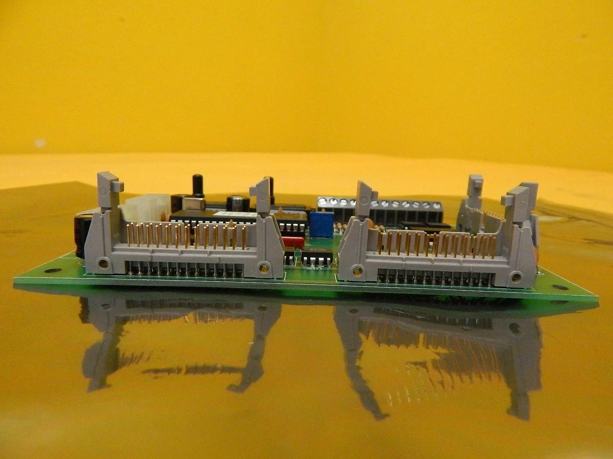 Used SSEC Solid State Equipment 1000461AX Pneumatic Control PCB 1000-462A1 Working