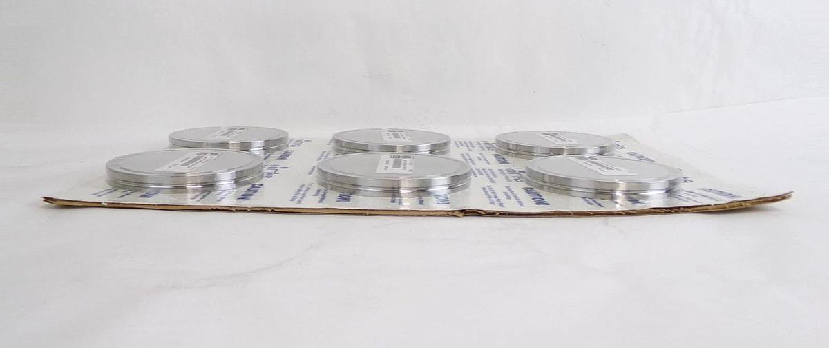 MKS Instruments 100760108 NW80 Vacuum Blank Off HPS 60-00044-00 Lot of 18 New