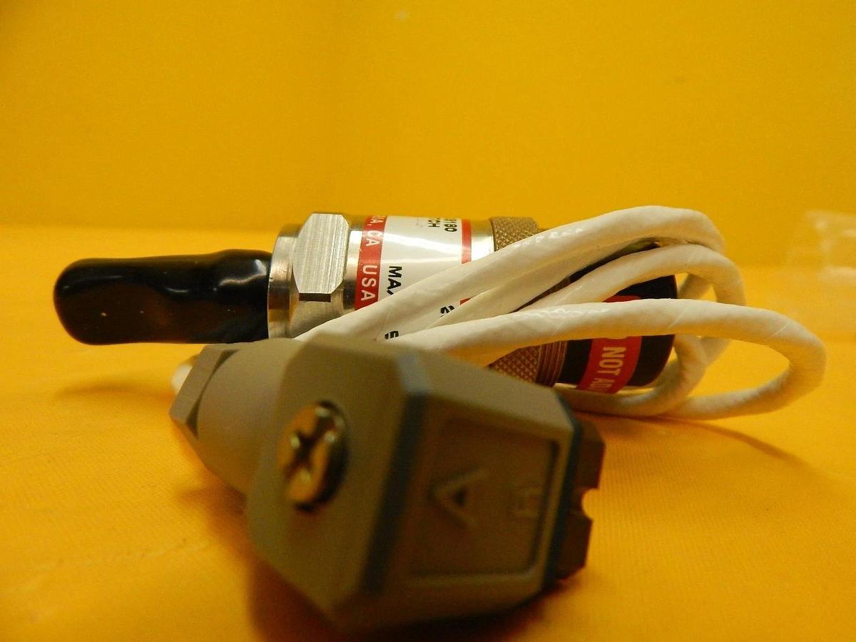 Wasco SP120-31W2B-X/8180 Vacuum Pressure Switch New Surplus