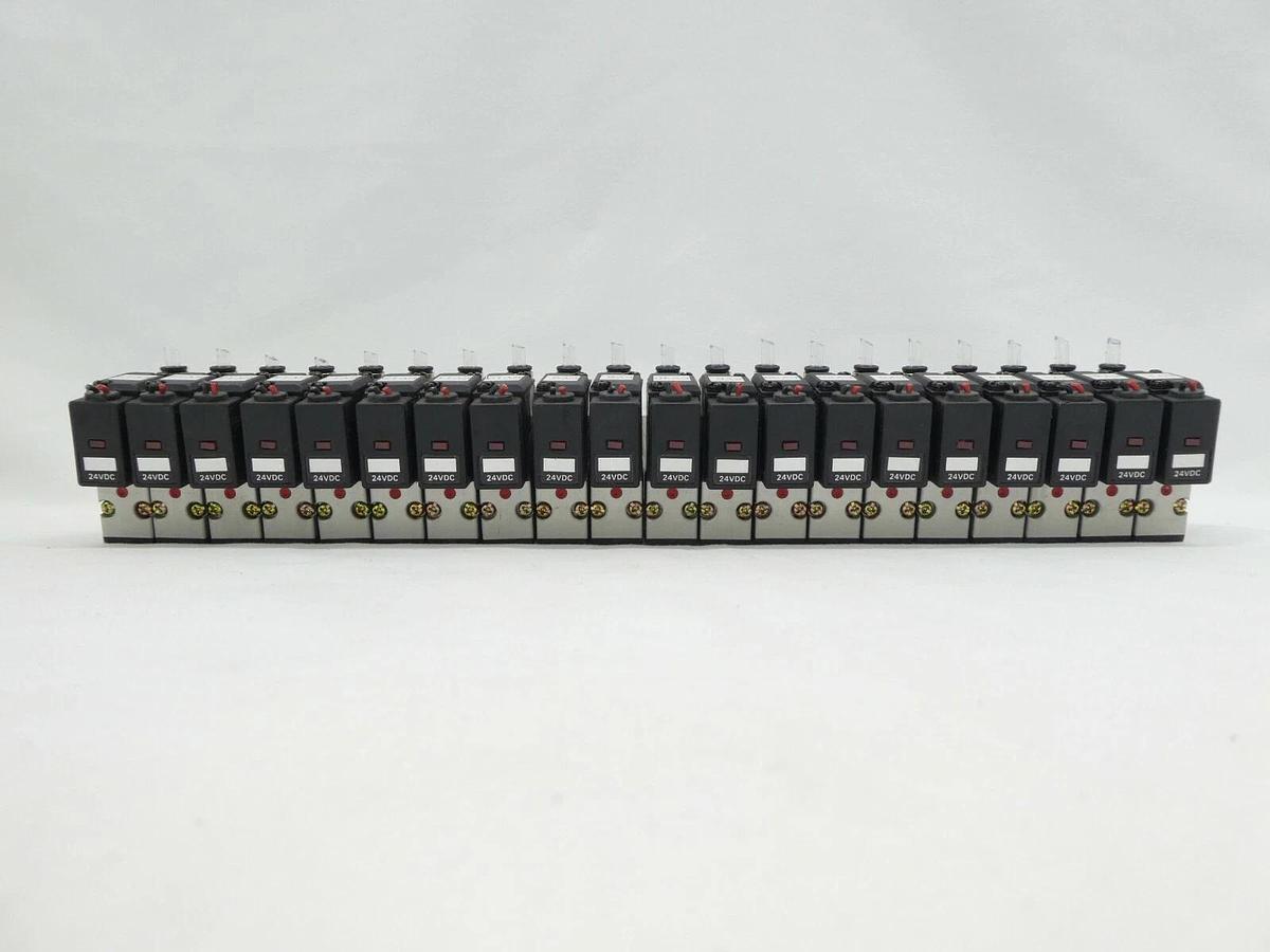 Used Koganei YM20A-21W 20-Port Pneumatic Manifold A030E1-L Working Surplus