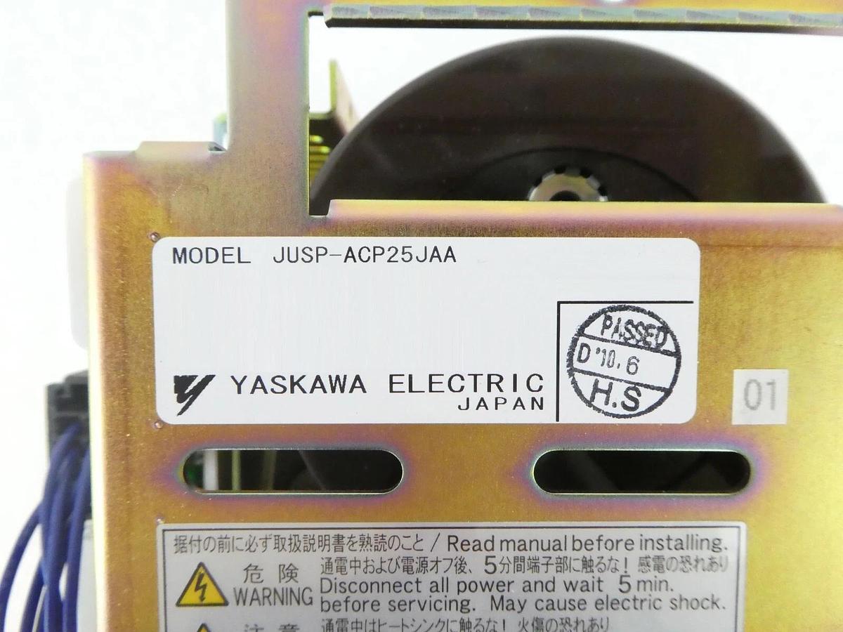 Used Yaskawa Electric JUSP-ACP25JAA Motoman Robot SERVOPACK JUSP-RCP01AAD Working