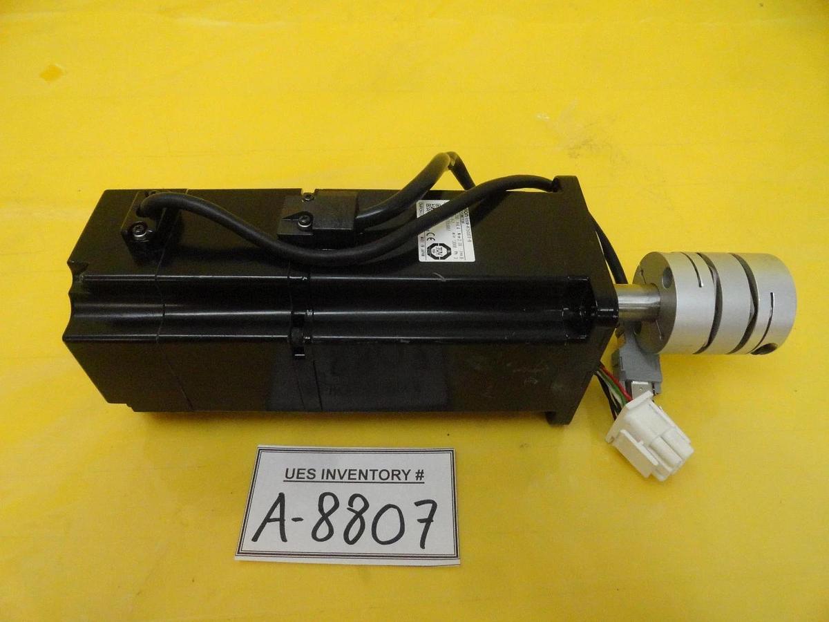 Used Omron R88M-W75030T-B AC Servo Motor NES100W-N15CXN16C Used Working