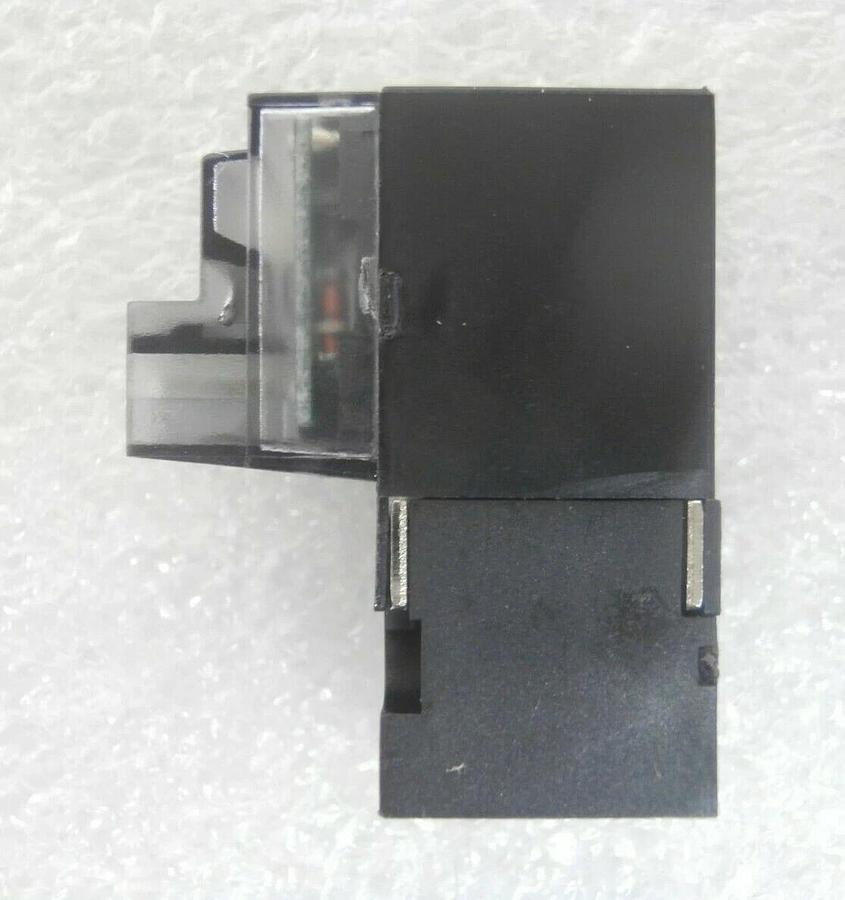 SMC VJ114T-6LOZ-X104 Valve Sensor VJ114T-6LOZ-X104 VJ100 Reseller Lot of 24 New