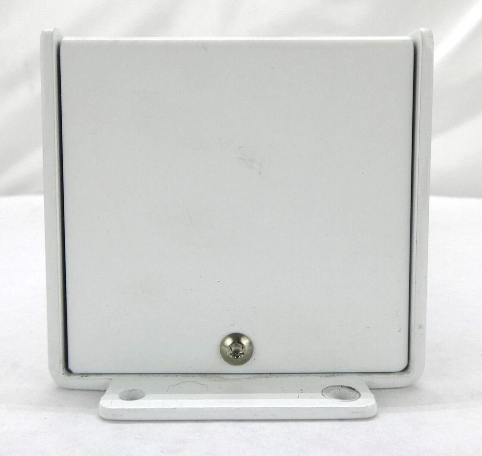 Used ION Systems 5200-IM6T-V3.0 Ionizer Bar Set MKS Instruments AeroBar 5225 Working