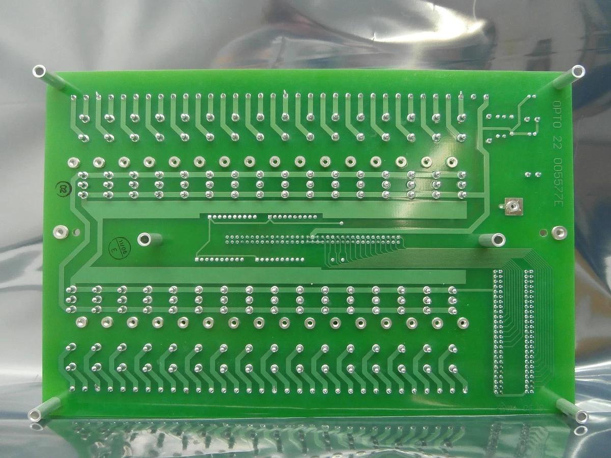 Used Opto 22 G4PB32H 32-Channel Field Control I/O Module Rack Chassis PCB New