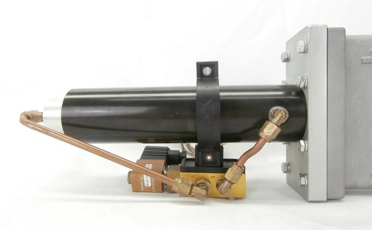 Used VAT F12-60366 Pneumatic Gate Valve 4" Plasma-Therm SLR 770 Working Spare