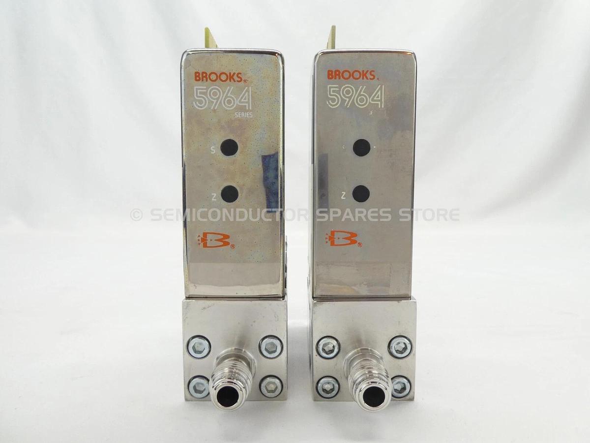 Refurbished Brooks 5964 Mass Flow Controller MFC 5000 SCCM C2F6 Lot of 2 OEM Refurbished