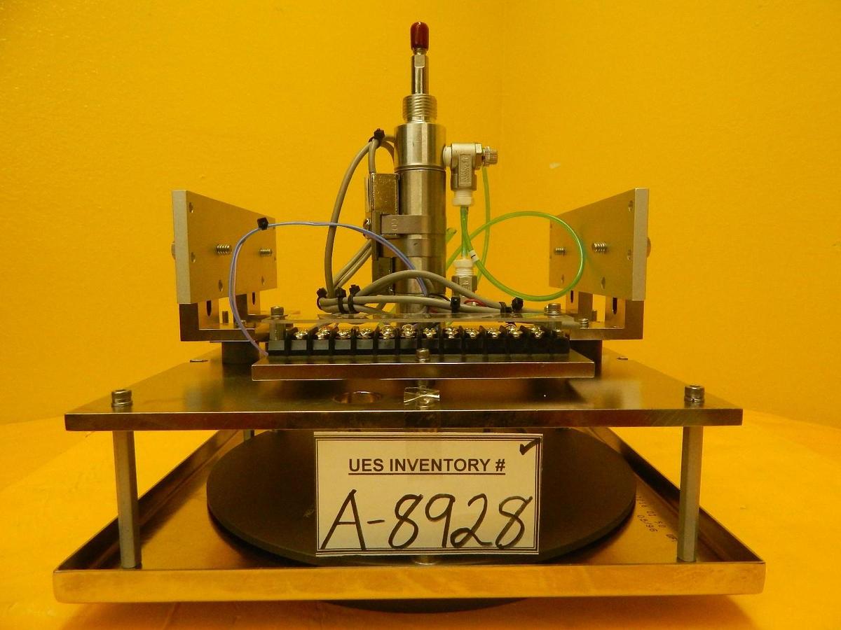 Used SVG Silicon Valley Group 40615-01-0 Chill Plate End Station 90S DUV Used Working