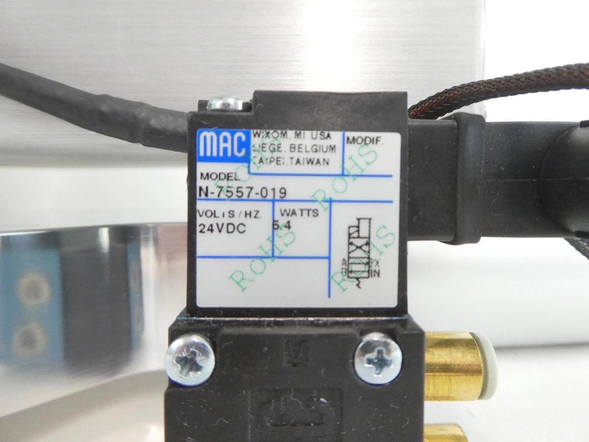 Used VAT 95240-PAAI-AHE1 Butterfly Valve Integrated Pressure Controller Untested