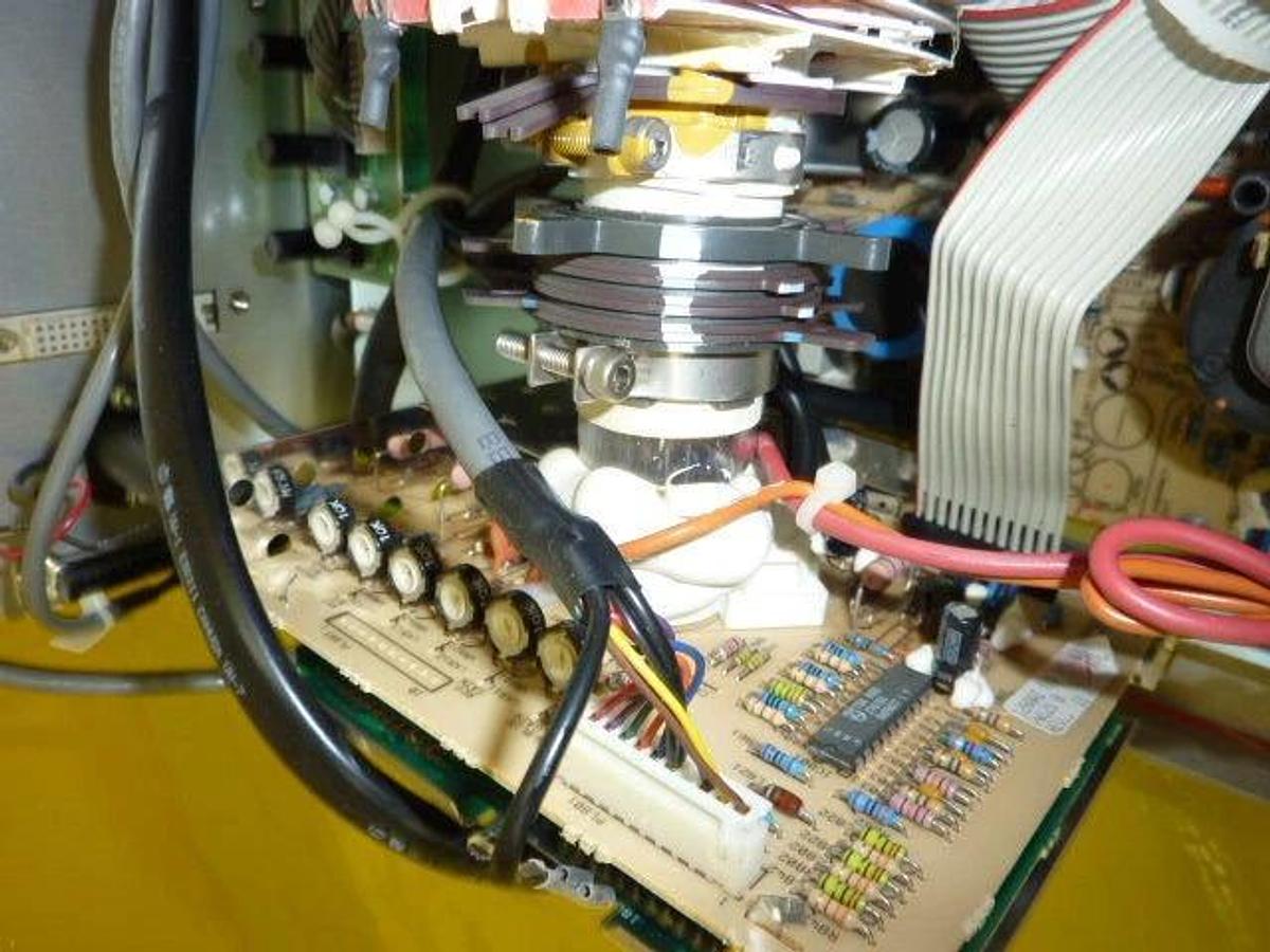 Used Lam Research 852-017500-003-6-C220 CRT Operator Interface Panel 4420 Working