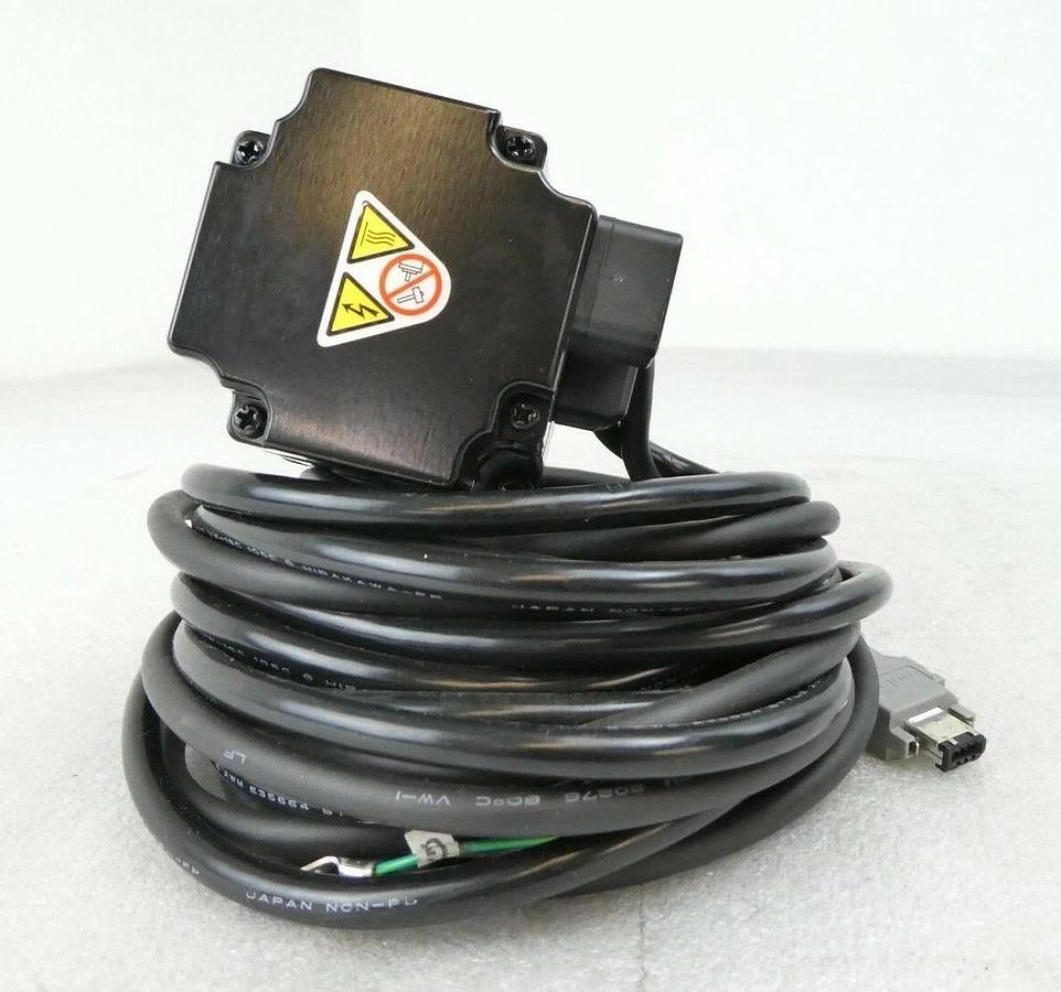 Used Yaskawa Electric SGMJV-02AAA21 AC Servo Motor Rudolph F30 Working Surplus