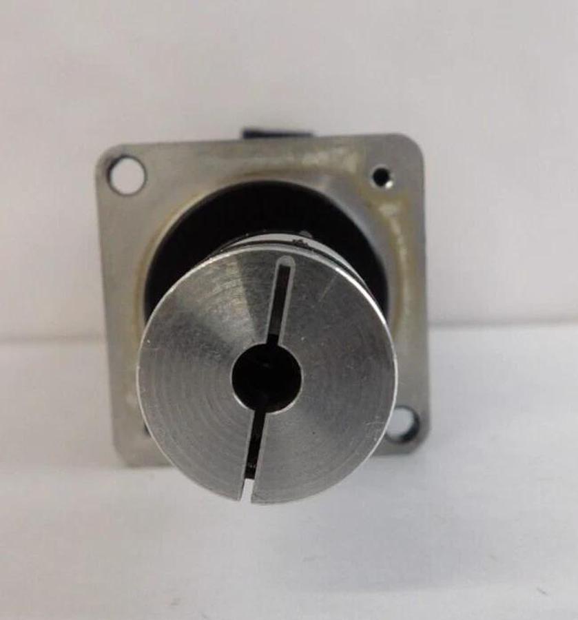 Used Yaskawa Electric SGMJV-01A3A-YA12 AC Servo Motor Reseller Lot of 2 Working