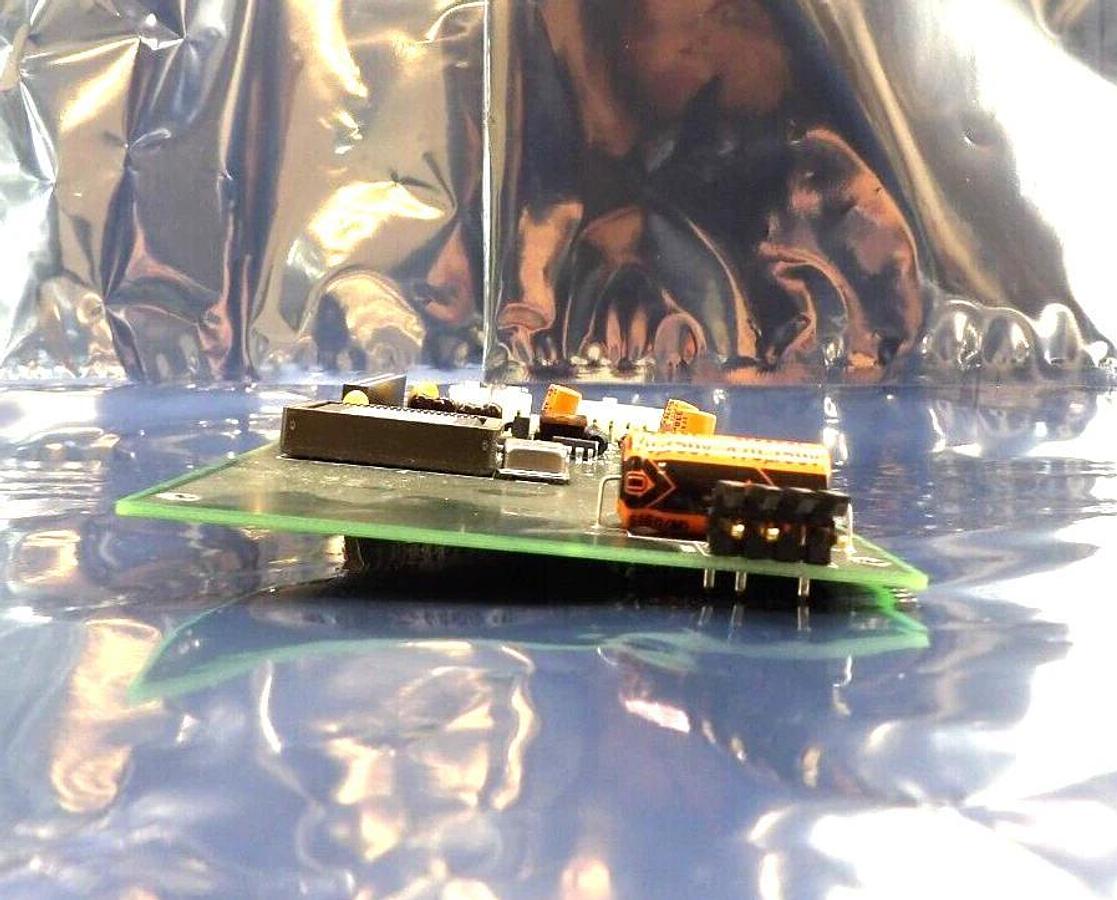 Used Varian R0396 Leak Detector PCB Board Assembly Working Surplus