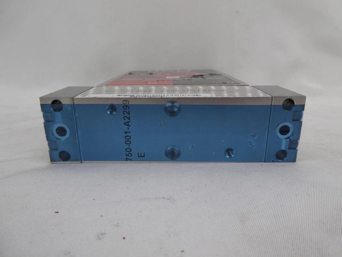 Used Celerity UFC-8565C Mass Flow Controller MFC N2 Reseller Lot of 8 Working