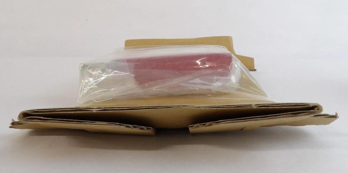 Horiba STEC SEC-Z722JX Mass Flow Controller MFC Z700 1500 SCCM Si New Surplus
