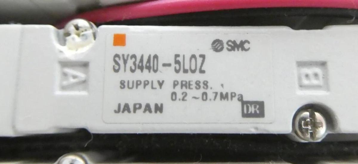 Used SMC SS5Y3-ULB990057 14-Port Pneumatic Manifold 0010-01801 AMAT Working
