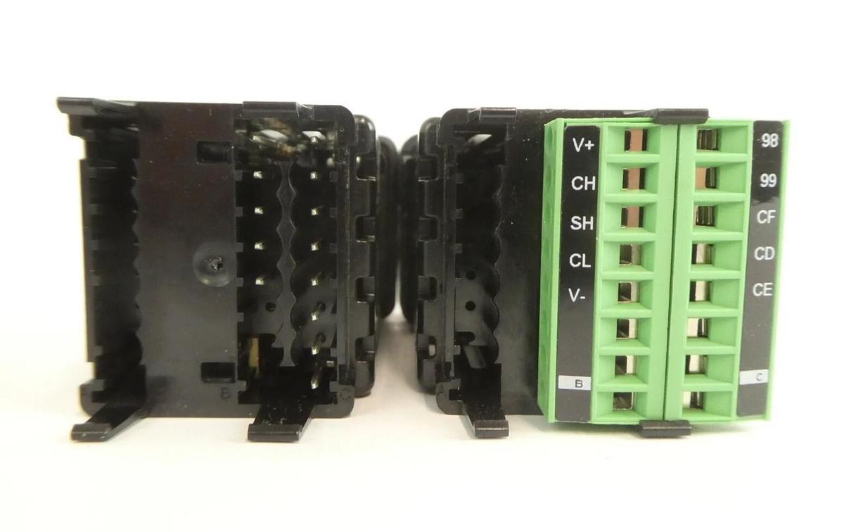Used Watlow PM6C3FJ-5AAAAHQ EZKB-H5HC-AAAA Temperature Controller Lot of 5 Working