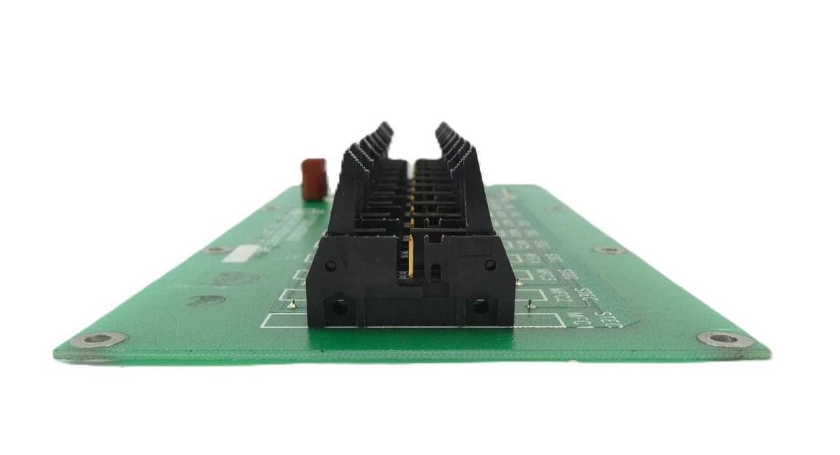 Used AMAT Applied Materials 0100-20010 STEC MFC Interconnect PCB Working Surplus