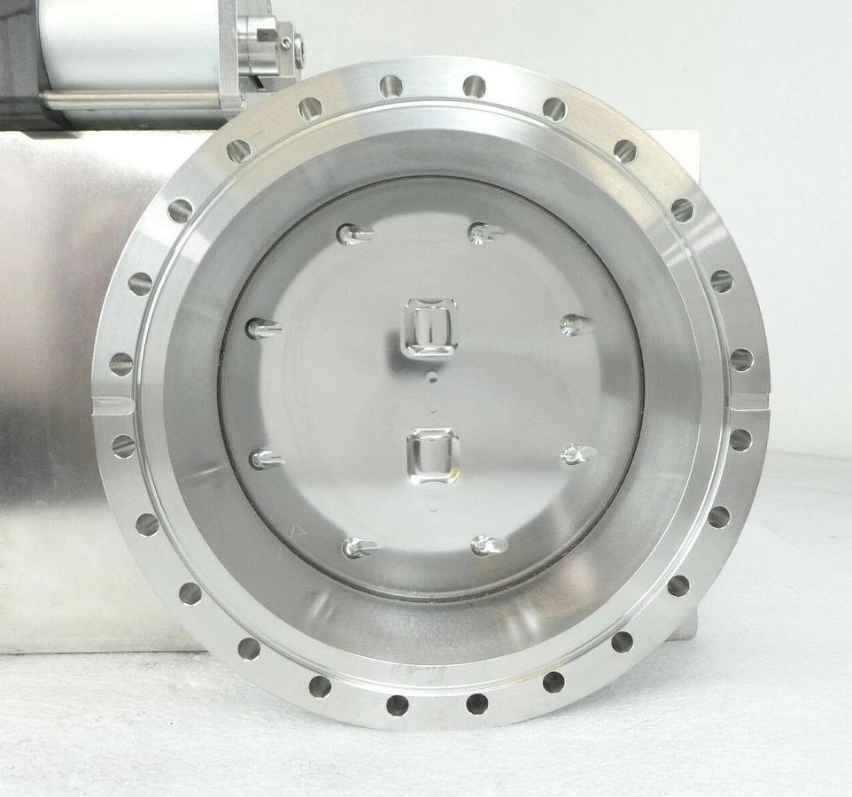 Used VAT 18046-XE28-AAX2 UHV Ultra High Vacuum Chamber Gate Valve AMAT Working