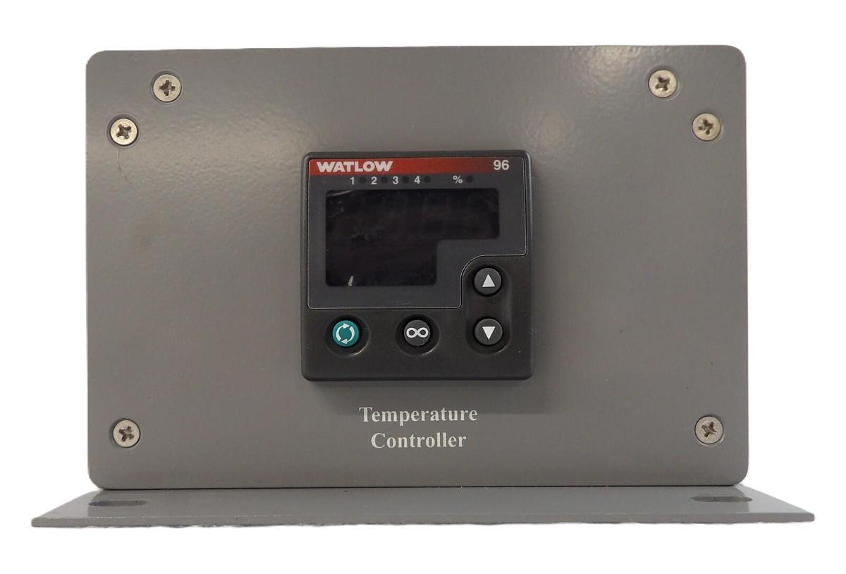 Used AMAT Applied Materials 0010-10866 Temperature Controller W/ Watlow 96 Working