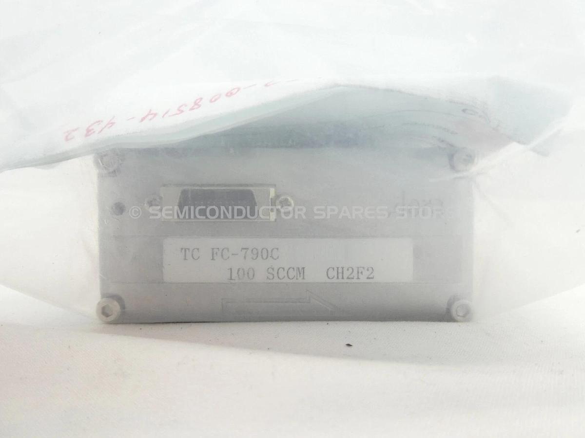 Aera TC FC-790C Mass Flow Controller MFC 100 SCCM CH2F2 Lam 797-008514-432 New