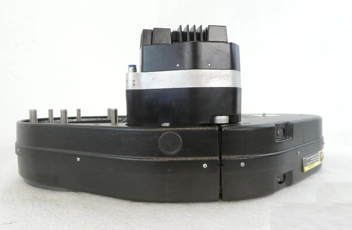 Used VAT 65048-JH5Z-AEK2 Pendulum Control & Isolation Gate Valve Series 650 Working