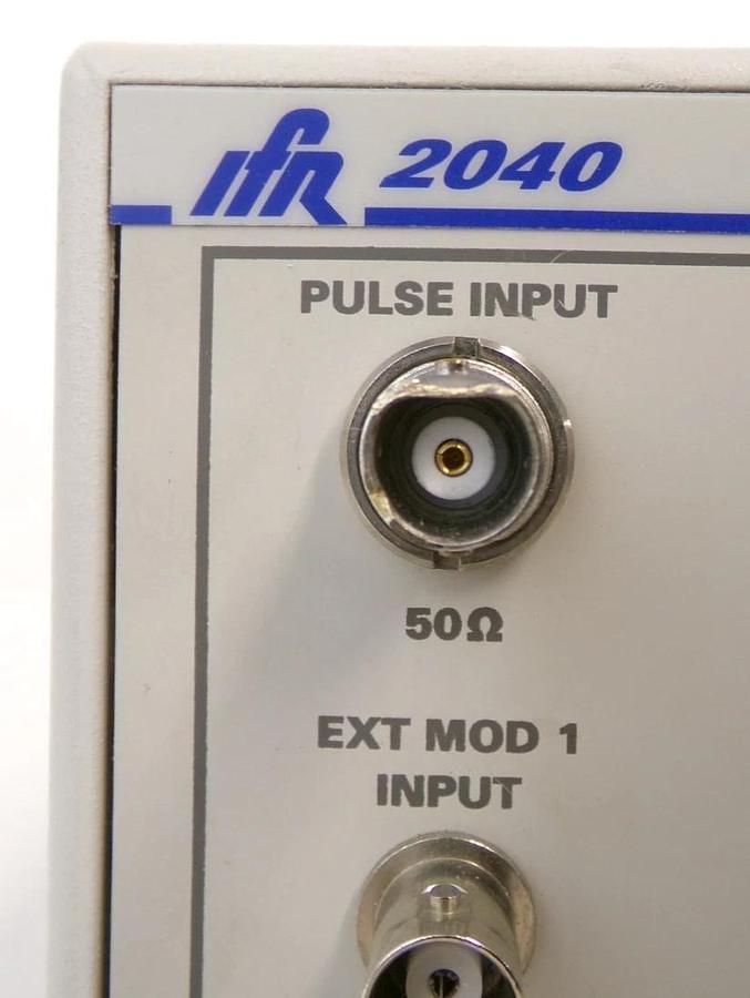 Used IFR 2040 10khz-1.35Ghz Low Noise Signal Generator 9.15 Error 27 Dented As-Is