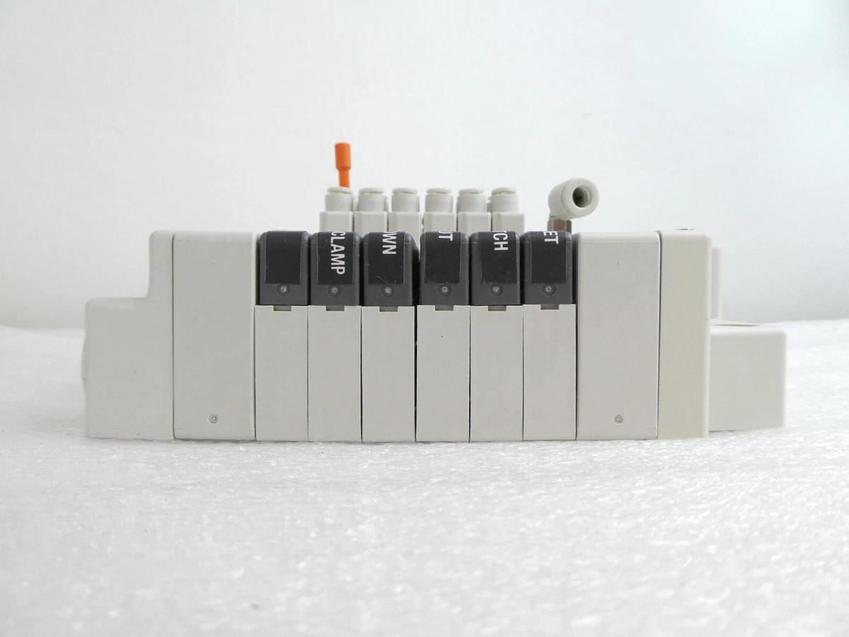 Used SMC SS5Q13-ULB000080 6-Port Pneumatic Solenoid Valve Working Spare