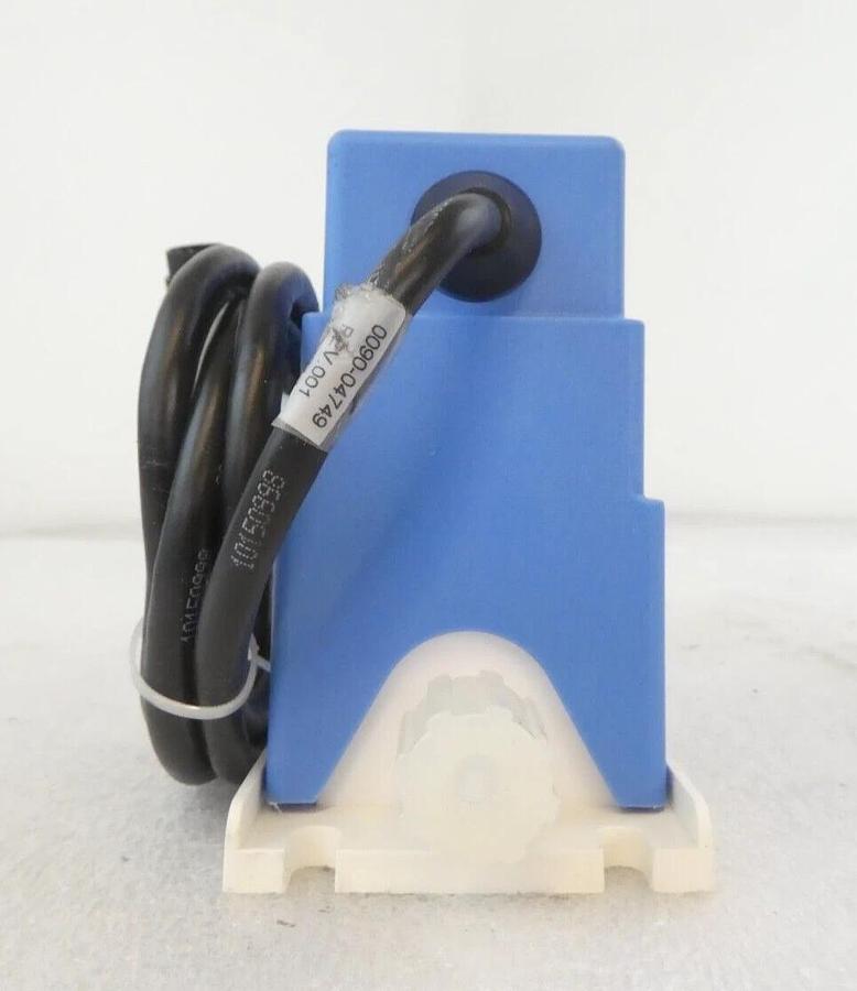 Used Entegris 6500-T5-F03-XXX-M-P2-U1-M37 NT Integrated Flow Controller Working