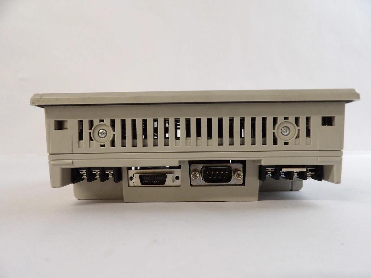 Used Keyence VT3-Q5MW Operator Interface Panel LCD Touch Screen Lot of 2 Working