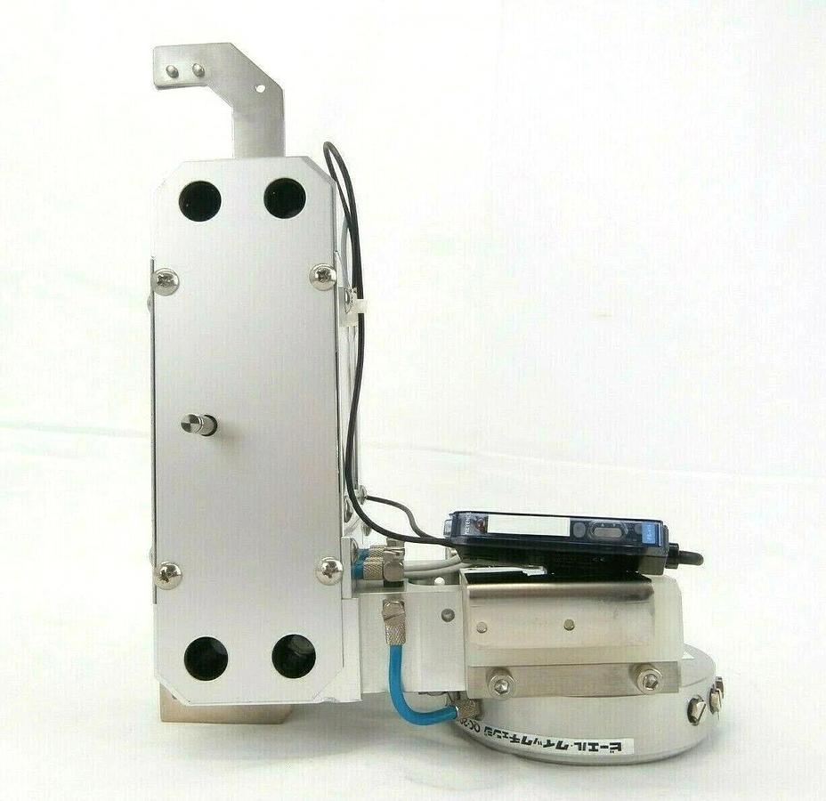 Used BL Autotec QC-20C-S44 Robot End-Effector Exchange System with Rail Guide Working