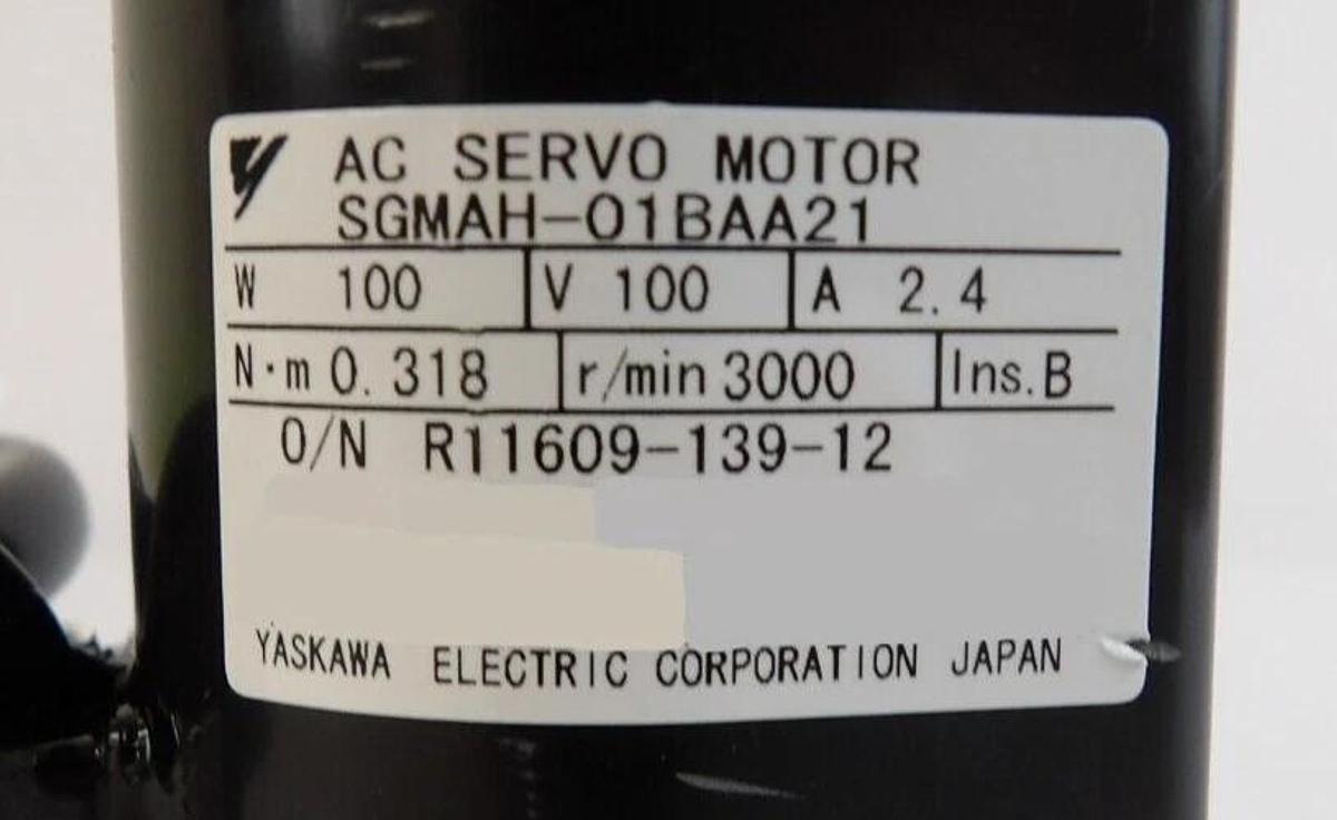 Used Yaskawa Electric SGMAH-01BAA21 AC Servo Motor Reseller Lot of 2 Working Surplus