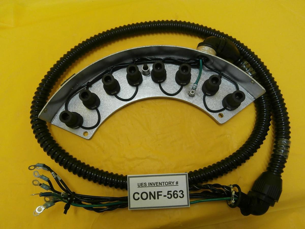Used AMAT Applied Materials 0140-38097 IPS CHDIPS032010 Lower Lamp Connector Used