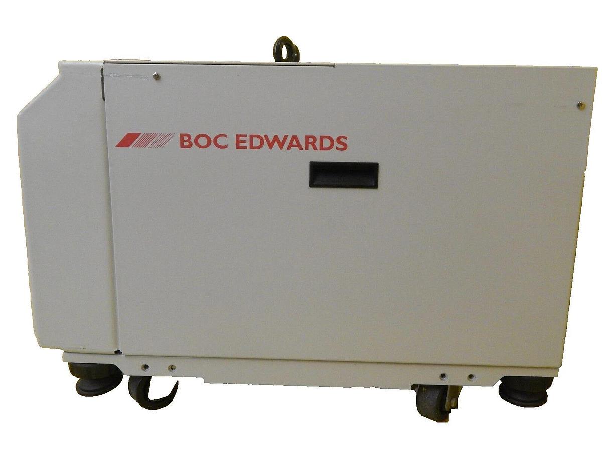 Used iL70N Edwards A533-55-945 Dry Vacuum Pump 50305 Hours Copper Cu Tested Working