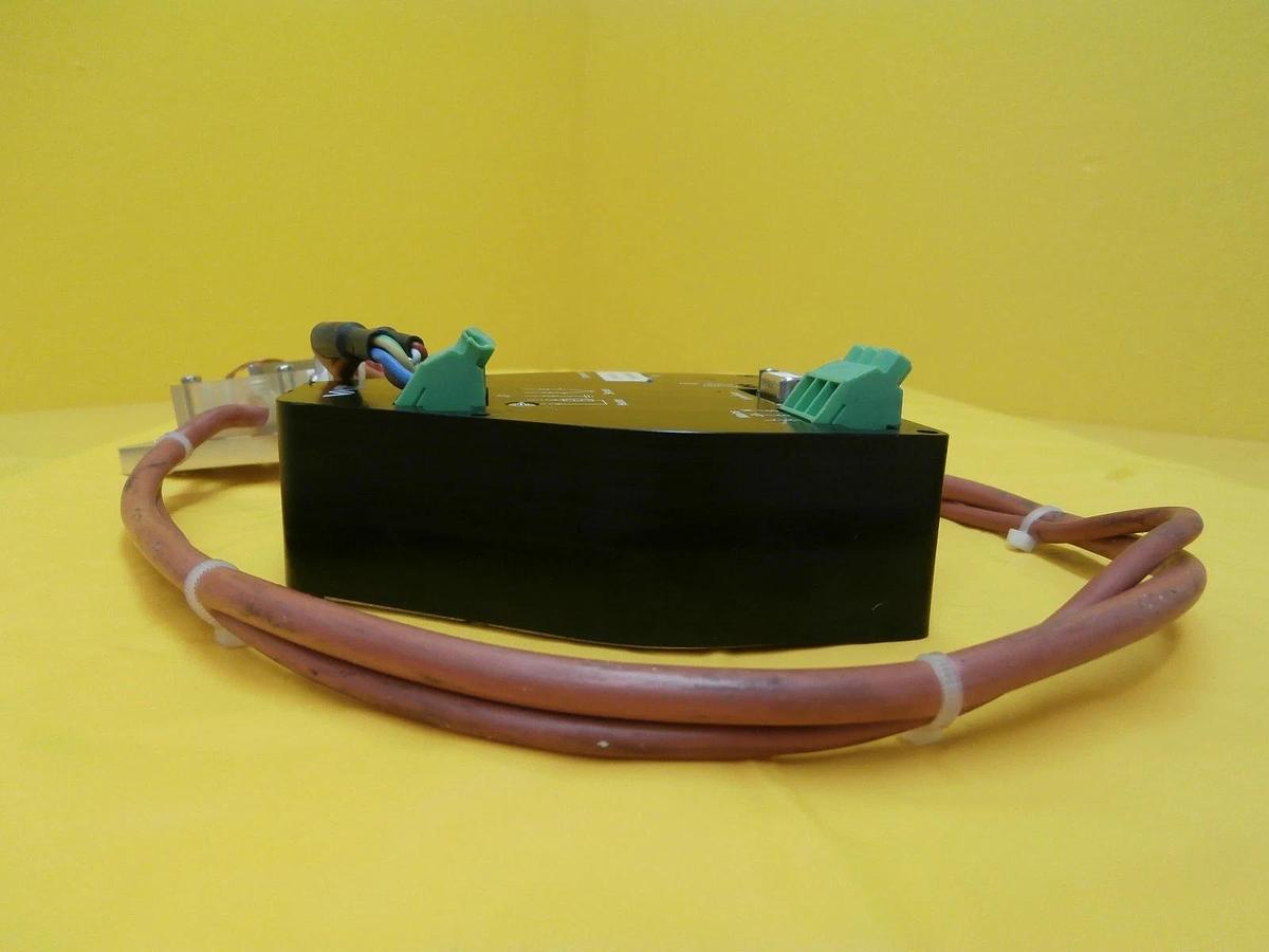 Used VAT TECON 090-001.3 650 Series Gate Valve Heater Controller and Elements Used
