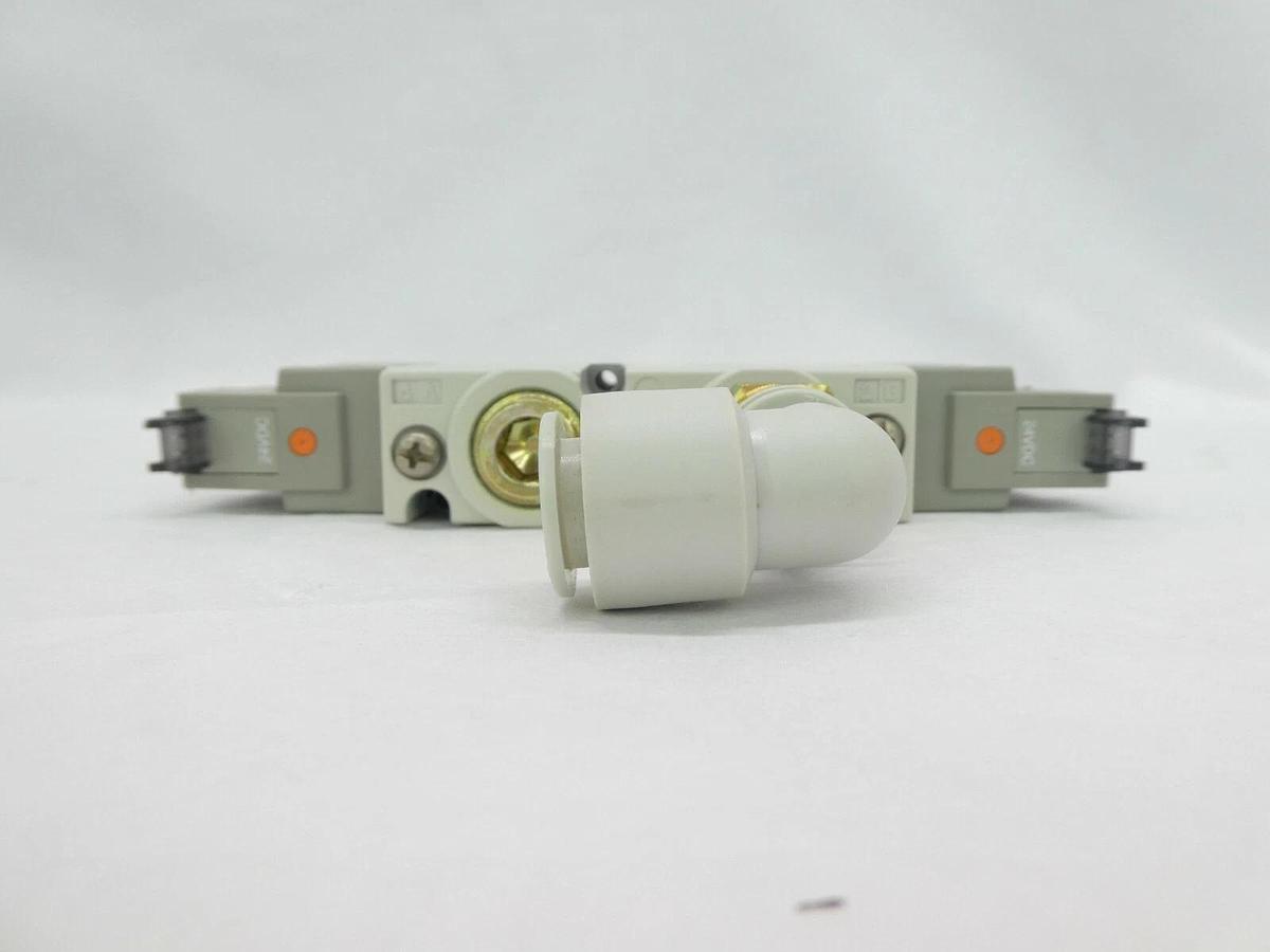 Used SMC SY9220-5MOZ-03-X34 Solenoid Valve SY9000 Lot of 6 Working Surplus