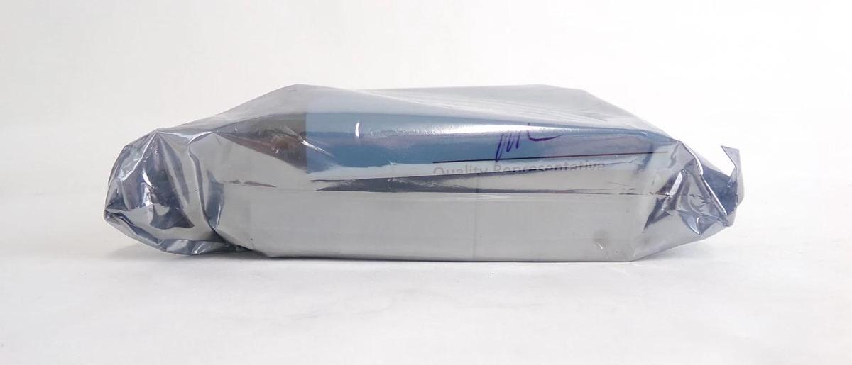 Brooks Instrument GFPROTO-543849 Mass Flow Controller MFC 10 LPM N2 New