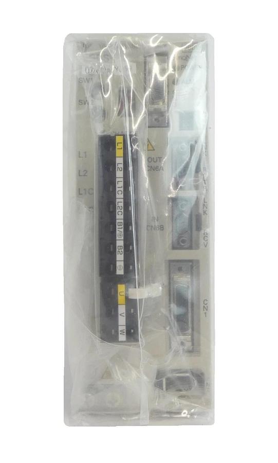 Yaskawa Electric SGDS-01A72AY559 Servo Drive Module SERVOPACK New Surplus