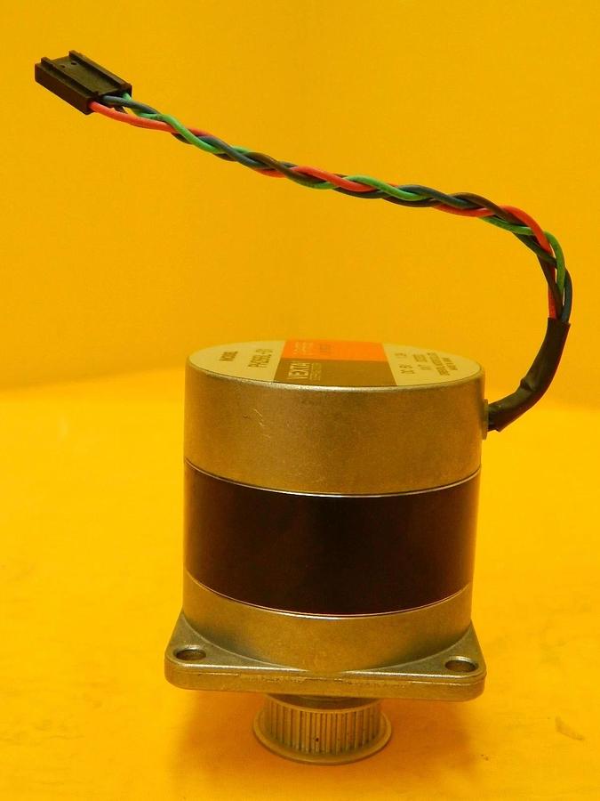 Used Oriental Motor PH266L-31 2-Phase Stepping Motor VEXTA Used Working