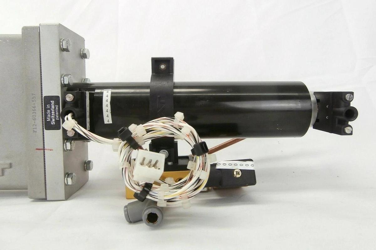 Used VAT F12-60366 Pneumatic Gate Valve 4" Plasma-Therm SLR 770 Working Spare